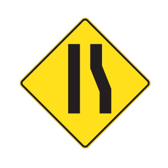 Chaussée rétrécie à droite