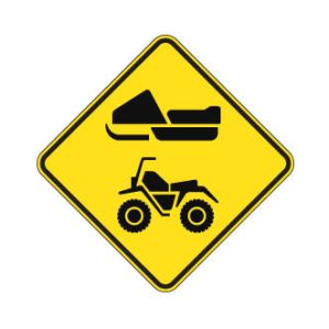 Chaussée désignée pour motoneiges et quads