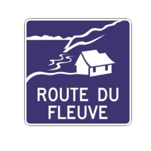 Panneau d'acheminement vers la route ou le circuit touristique